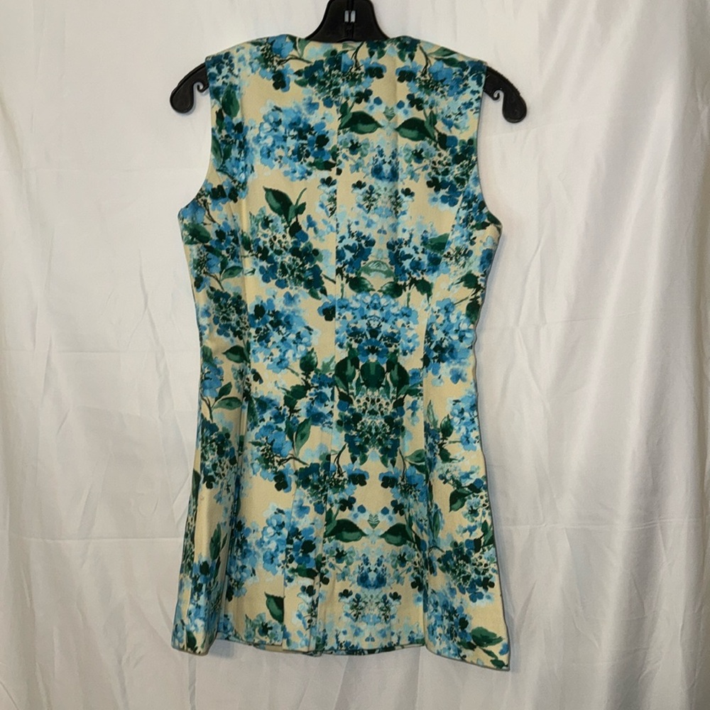 Water's Edge Hydrangea Rhoda Tunic Top - Picture 6 of 9